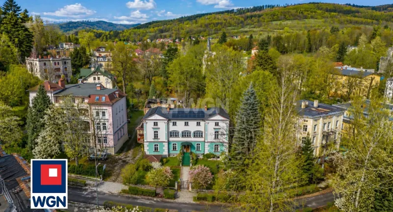 Obiekt hotelowy na  sprzedaż Lądek-Zdrój - Klimatyczny obiekt hotelowy w sercu uzdrowiskowego Lądka-Zdroju! Idealna inwestycja w regionie turystycznym